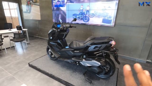 13 ലക്ഷം രൂപയുടെ BMW സ്കൂട്ടറിന്റെ പ്രത്യേകതകൾ! BMW C400 GT Malayalam Review