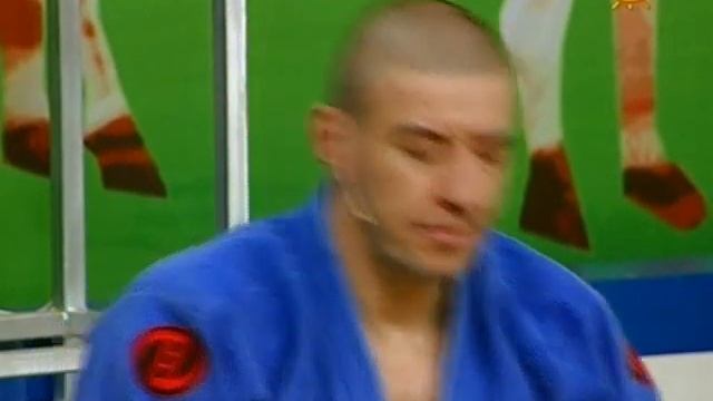Зарядка с чемпионом: Сергей Косоротов, борьба дзюдо