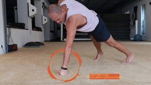 КАК УКРЕПЛЯТЬ КУЛАКИ ДЛЯ НОКАУТИРУЮЩЕГО УДАРА? Упражнение планка для бойца