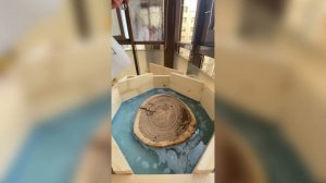 Стол из эпоксидной смолы своими руками | Заливка столешницы