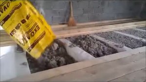 Утепление перекрытия эковатой