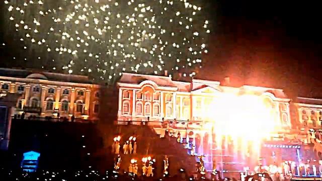 2014 г. Закрытие фонтанов, Петергоф. Фейерверк смотреть онлайн