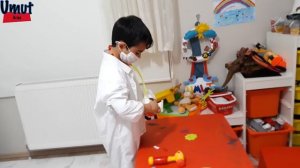 Umut Aras Hasta Oldu Karnı Ağrıyor Ayaz Doktor Oldu İyileştirdi بعد ما تسممت الدكتورة تعالج !!!