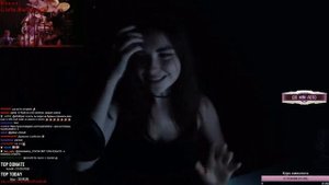 AhriNyan Спалила Трусы | Стримерши Твича | Танцует Тверк