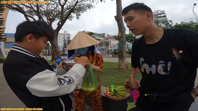 TẬP 15: A Sen dẫn Su Bông đi ăn "GÀ RÁN" bị ngộ độc | BÔNG BÉ BỎNG смотреть онлайн