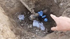 Дом с нуля. День 17. Подключение к магистральному водопроводу.