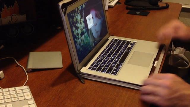 Review of the Twelve South BookBook Cover For MacBook Air 13