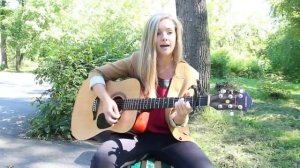 милая девушка поет под гитару! красивый голос! классная песня!