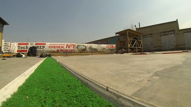 Toyota GT86 vs Mazda RX7 (FC) RC drift crash смотреть онлайн