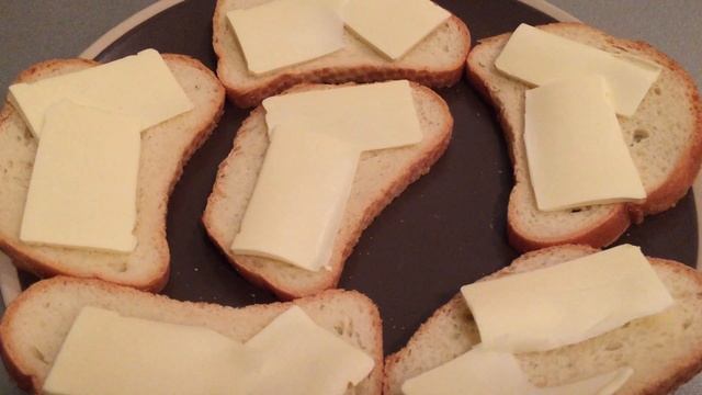 Как сделать бутерброды с красной икрой очень вкусно. Бутерброд с красной икрой. Видео рецепт.
