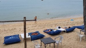 Koh Samui. Пляж Maenam Beach, Мае Нам