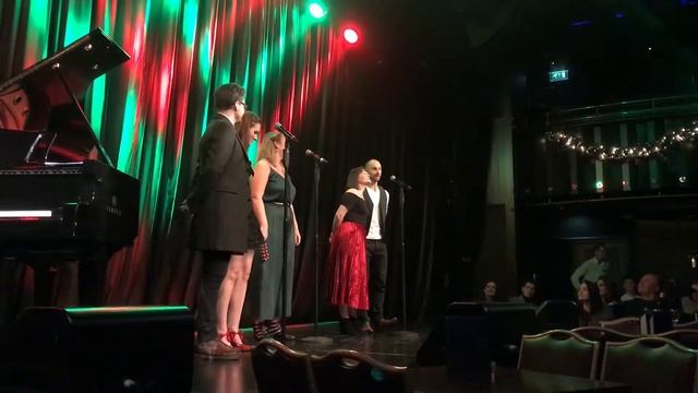 A Muppets Christmas Carol Medley смотреть онлайн