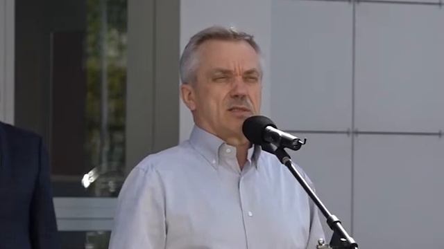 В Старом Осколе официально открыли высокотехнологичный медицинский центр «Клиника сердца» смотреть онлайн