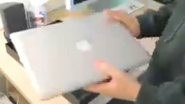 Freebiejeebies Proof! Unboxing FREE MacBook Air!! смотреть онлайн