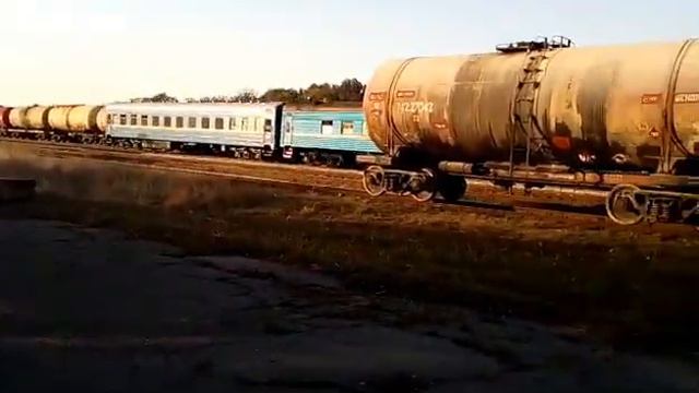 Прибытие поезда на ст. Берда (В сторону Бердянска) смотреть онлайн