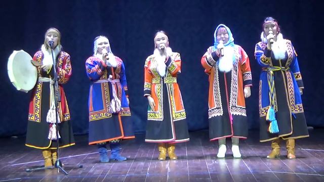 фольклорная группа "Нгэрм" Ямальский район песня "Вынгы сё" смотреть онлайн