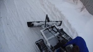 Уборка снега мотоблоком.