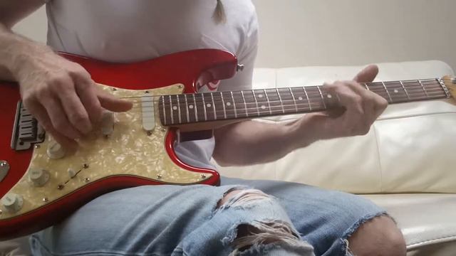 1997 Fender Stratocaster Plus Deluxe смотреть онлайн