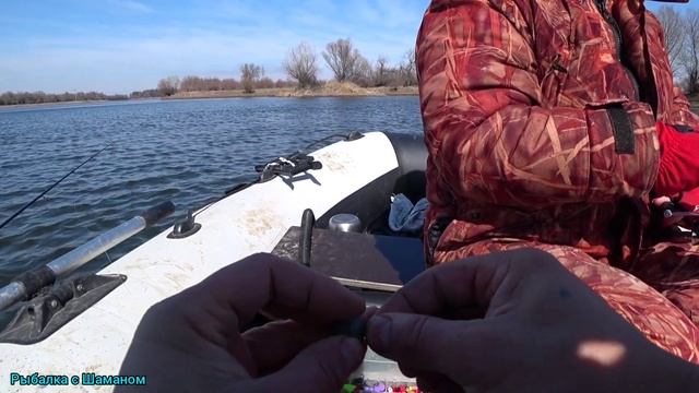 ЛЁД НЕ ПОМЕХА! 4 день рыбалки. смотреть онлайн