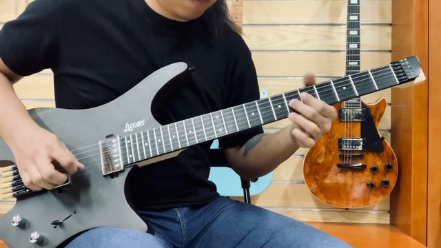 Luxars headless electric guitar S-G62(HH pickups modern sound) смотреть онлайн