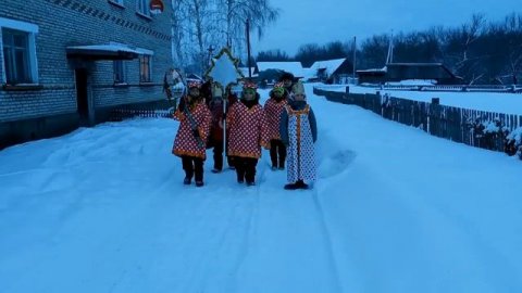 "Колядки,колядки, собрались ребятки!"