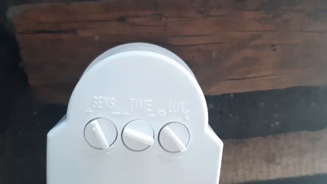 Датчик движения для включения освещения.mp4 смотреть онлайн