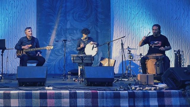 Проект "Ирисово поле" - «Вир, вир, колодец» (песня Аграфена Глинкиной)