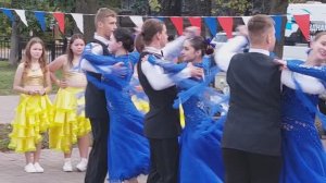 Образцовый ансамбль бального танца “Созвездие”.