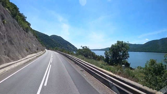 Улетела машина | Румыны загадили свою страну | Красивые места в Румынии | Дальнобой смотреть онлайн