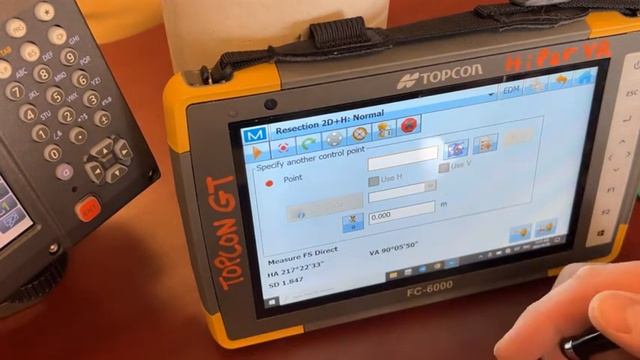 23 Topcon GT Magnet Field RESECTION et utilisation d'un prisme 360 et un conventionel смотреть онлайн