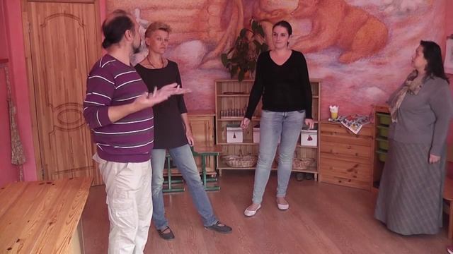 "Как рисовать с детьми, часть 1, Танец линий" - занятие Александра Цвелика смотреть онлайн