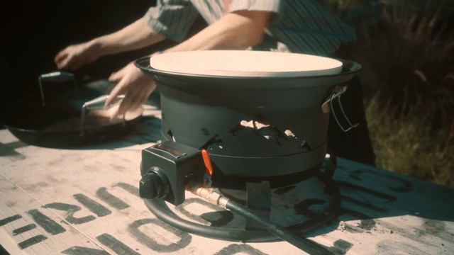 Is this the most amazing outdoor cooker ever? Trail Fire Grill BBQ, WOK, Pizza Oven and Fire Pit смотреть онлайн