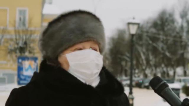 Мало и мало и мало, все стонут