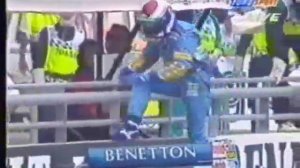 Jos Verstappen hits McLaren´s pitwall in France 1994