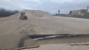 работа на тонаре:минус подъемной оси прицепа