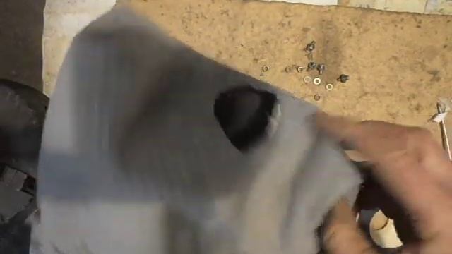 Порвался мешок пылесоса. Что делать ?