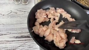 САМЫЙ ВКУСНЫЙ ЖУЛЬЕН с КУРИЦЕЙ и ГРИБАМИ НА СКОВОРОДКЕ!