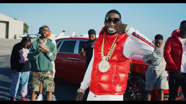 Клип Gucci Mane - Blood All On It (feat. Key Glock & Young Dolph)