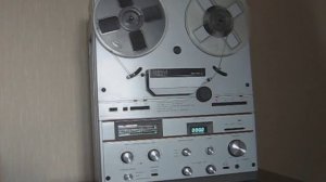 Катушечный магнитофон "Санда-МК-012С" ("Sanda-MK-012S" Tape Recorder)