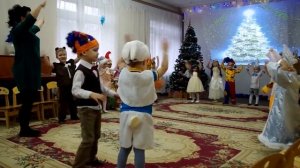 "У малышек - Новый год" -автор песни Тамара Бокач