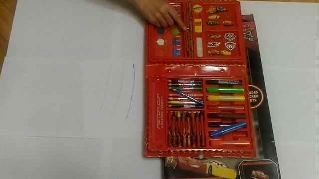 Набор для рисования "ТАЧКИ", Cars, MCQUEEN смотреть онлайн