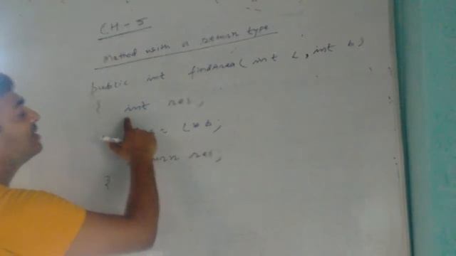 Methods in java with two parameters