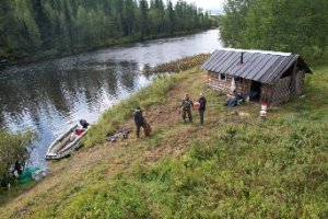 С ДРУЗЬЯМИ В ОТПУСК,В ТАЙГУ.ДАЛЬНЯЯ ДОРОГА.ПРОПОРОЛИ БАЛОН...КАК ДАЛЬШЕ?? 1 ЧАСТЬ.