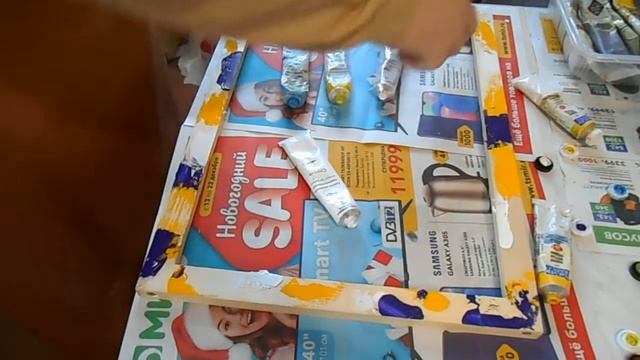 Красим рамы для картин... смотреть онлайн