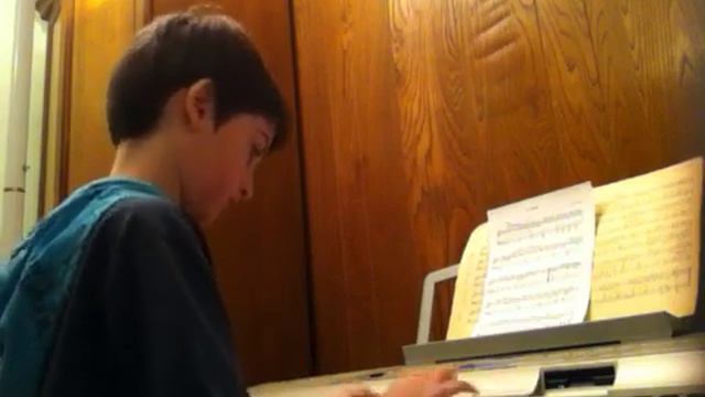 Michael Shvets playing an Etued on piano by A. Bertini смотреть онлайн