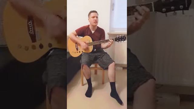 Моя первая песня (когда-то сочинил) - Владимир Тихонов смотреть онлайн