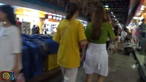Ночная распродажа в Китае. Еда и Одежда. Дунгуань (Night sale in China. Food and Clothes. Dongguan)