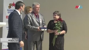 В Волгограде отцам участников СВО вручили медали общественного признания