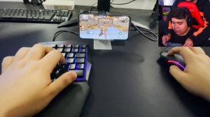 ASI SE CONECTA UN TECLADO Y UN MOUSE A TU TELEFONO PARA JUGAR FREE FIRE! ? | AlexGo