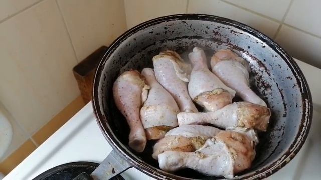 Как потушить голень цыплёнка-бройлера вкусно и просто. смотреть онлайн